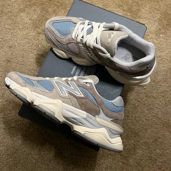 NEW BALANCE 9060 - Picture 9 of 14